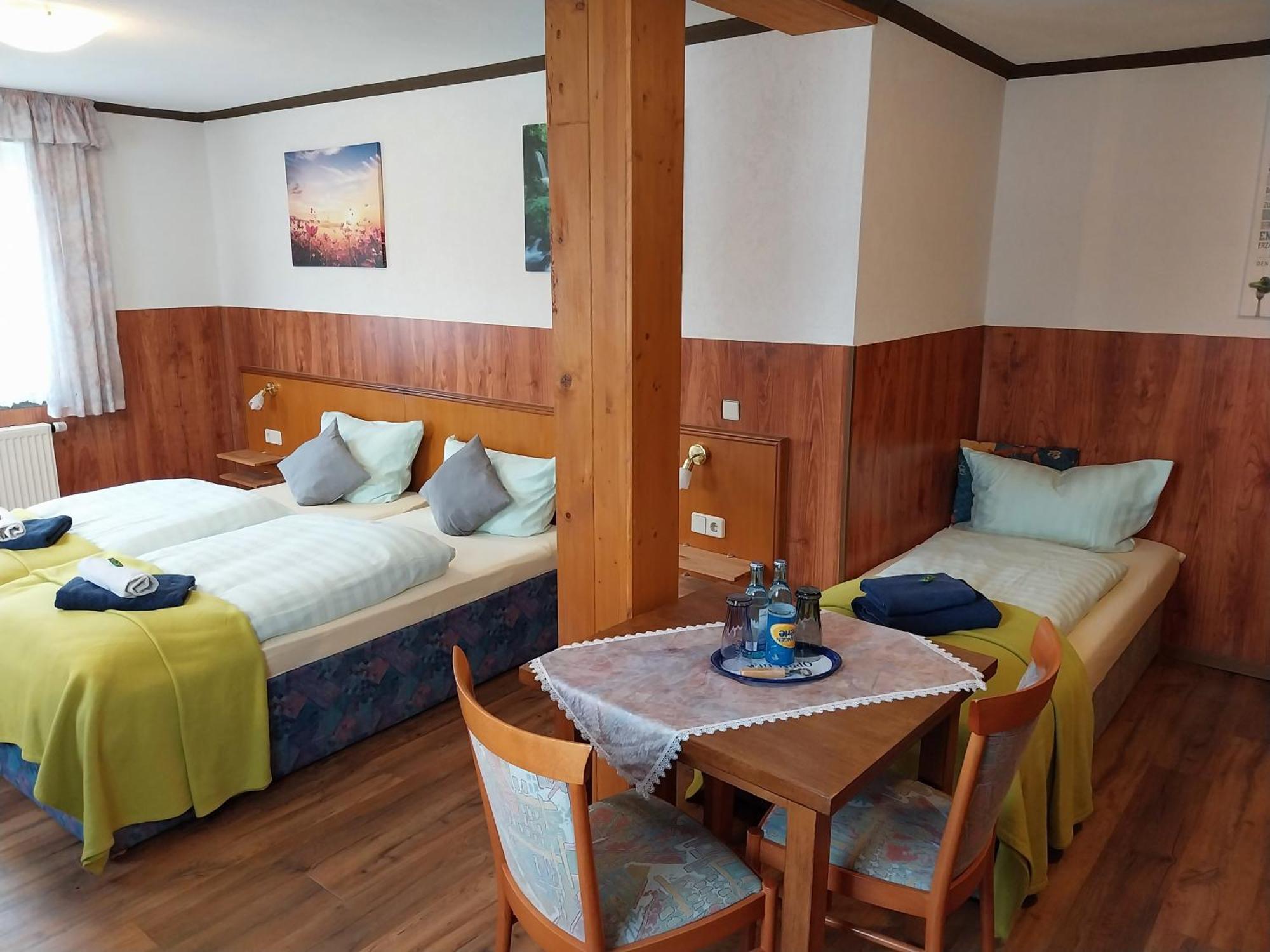 Landhotel Waldschloesschen Mit Gaststube Sohland an der Spree Екстериор снимка