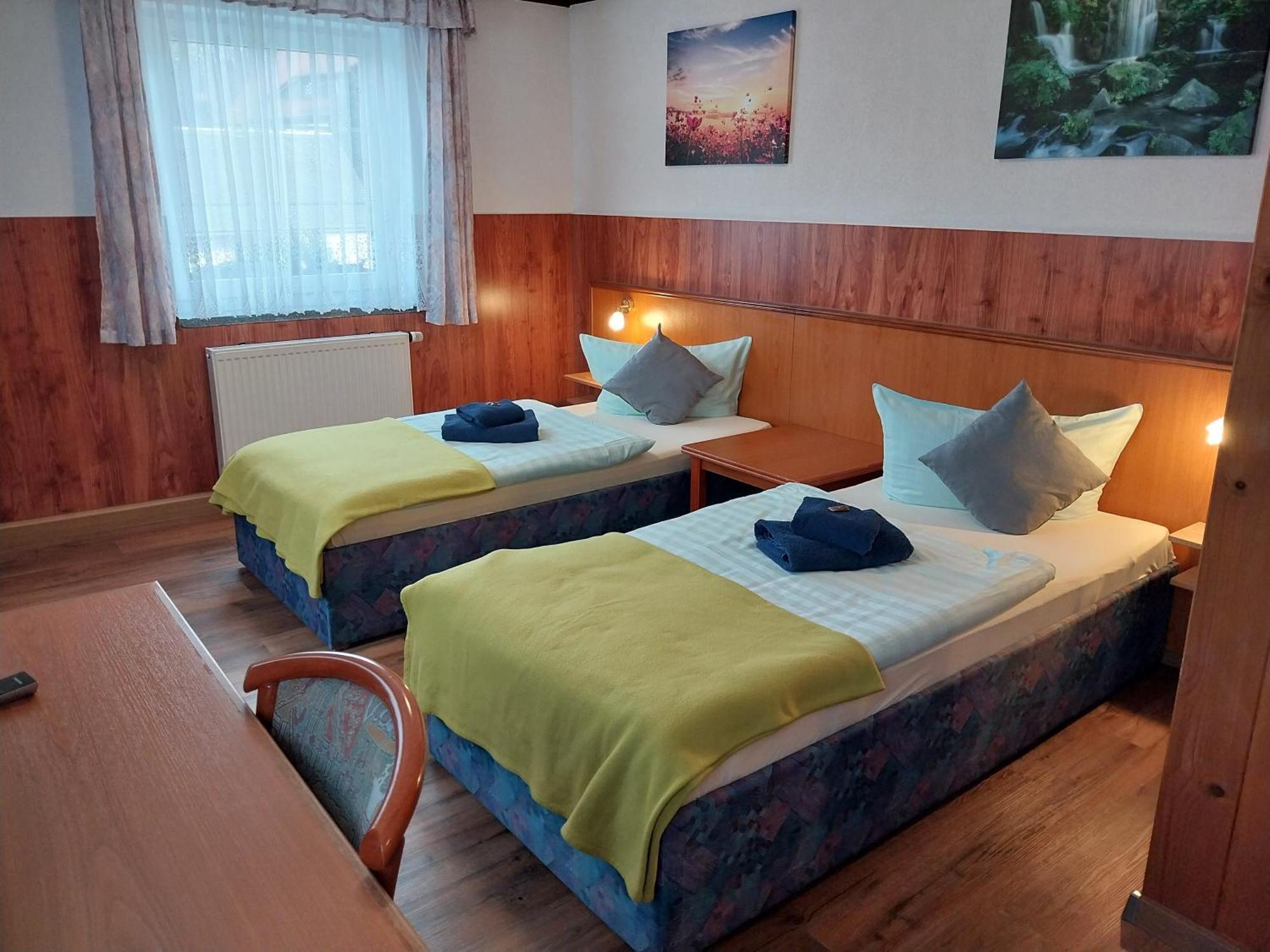 Landhotel Waldschloesschen Mit Gaststube Sohland an der Spree Екстериор снимка
